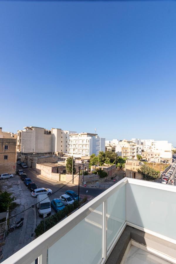 H2 -Modern And Spacious 3 Bedroom Apartment San Ġwann Exteriér fotografie
