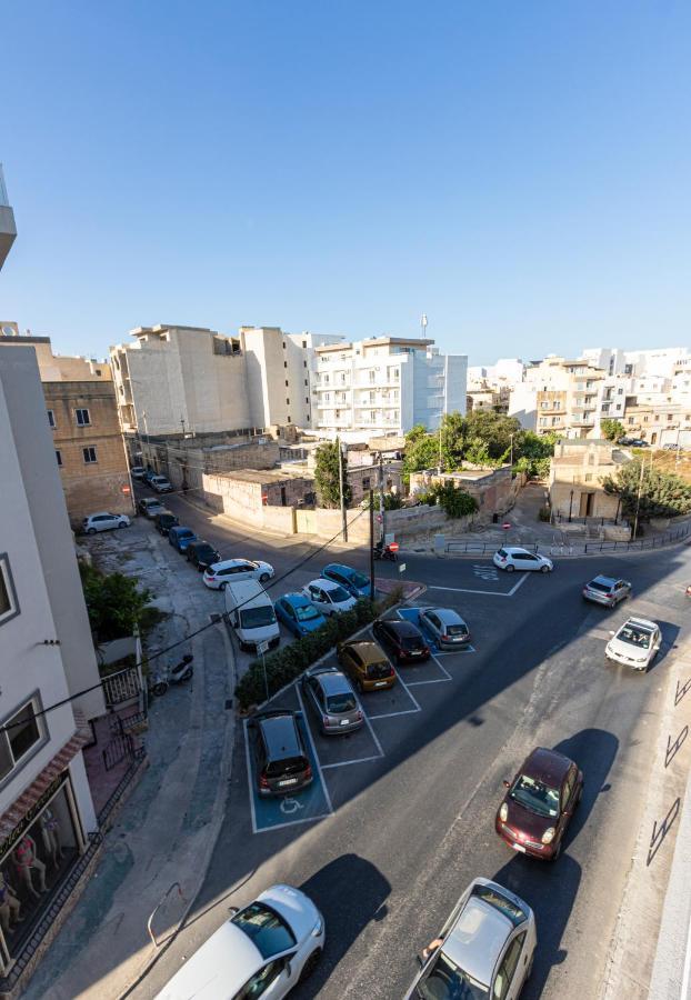 H2 -Modern And Spacious 3 Bedroom Apartment San Ġwann Exteriér fotografie