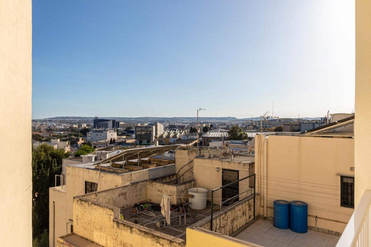 H2 -Modern And Spacious 3 Bedroom Apartment San Ġwann Exteriér fotografie