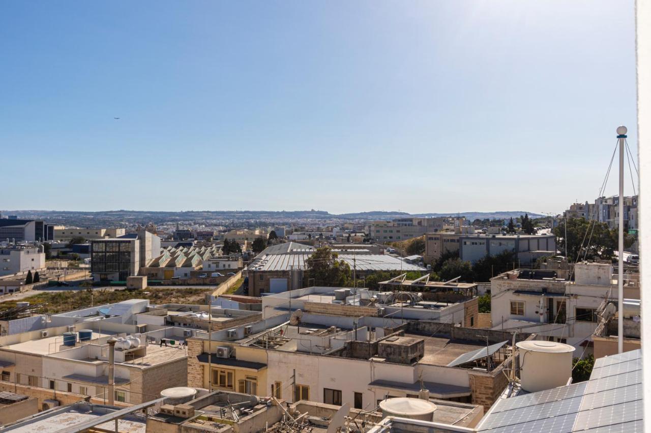 H2 -Modern And Spacious 3 Bedroom Apartment San Ġwann Exteriér fotografie